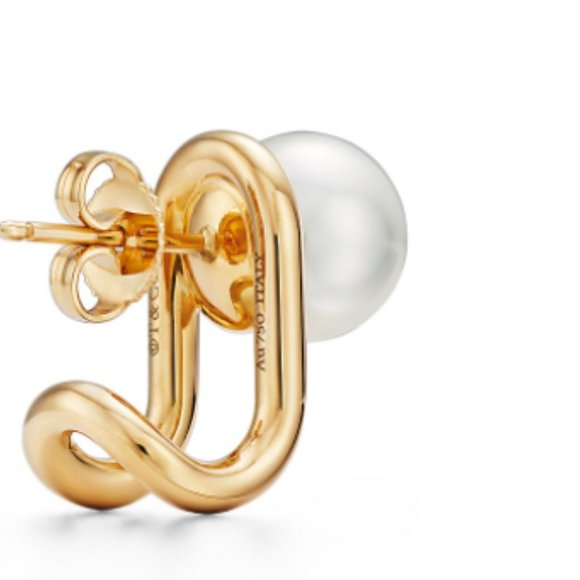 Tiffany HardWear South Sea Pearl Earrings - Picture 3 of 4